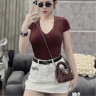Áo Thun Cổ Tim Tay Hến Dáng Ôm