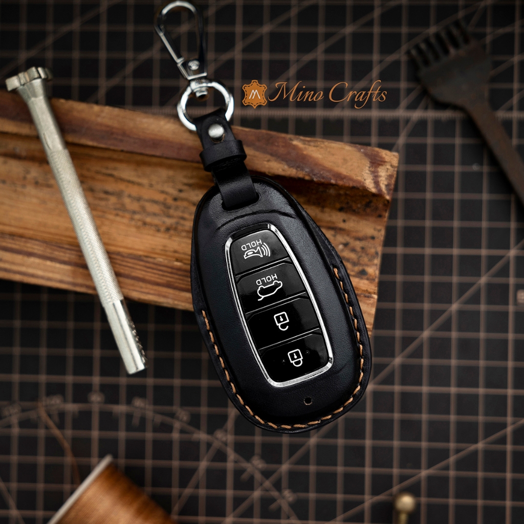 Bao da chìa khóa cá nhân HYUNDAI Kona, Accent, Elantra - Da Bò Nguyên Tấm - Chế Tác Thủ Công