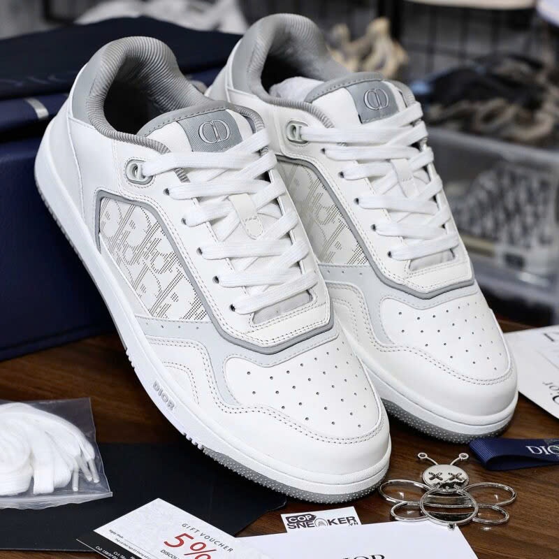 Giày Thể Thao Nam Nữ, Giày Sneaker 27 Thời Trang Full Box Dễ Phối Đồ.