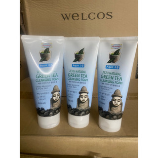 Sữa rửa mặt than hoạt tính Hàn Quốc Welcos  jeju natural volcanic cleansing foam 120g