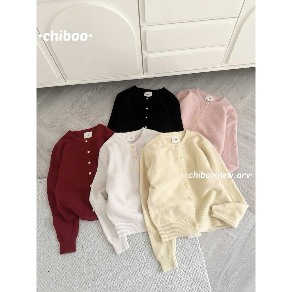 [𝐒𝐮𝐙𝐲] Áo Len Khuy Đồng Basic QCCC Loại 1 (45-52kg)