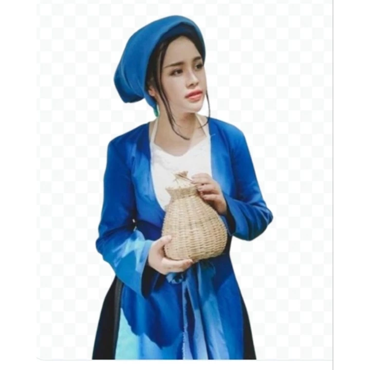 Trang Phục Áo Tứ Thân Truyền Thống Chụp Sen