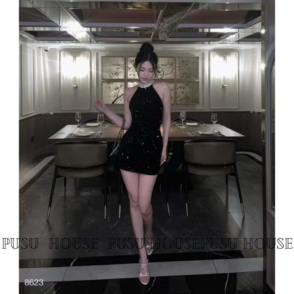 Đầm cổ yếm đính đá ôm body hở lưng chất kim sa quyến rũ- Pusu house