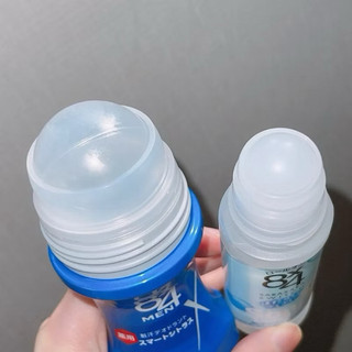 Lăn khử mùi 8x4 MEN 60ml ( xanh,đen) - Hàng Nhật nội đ