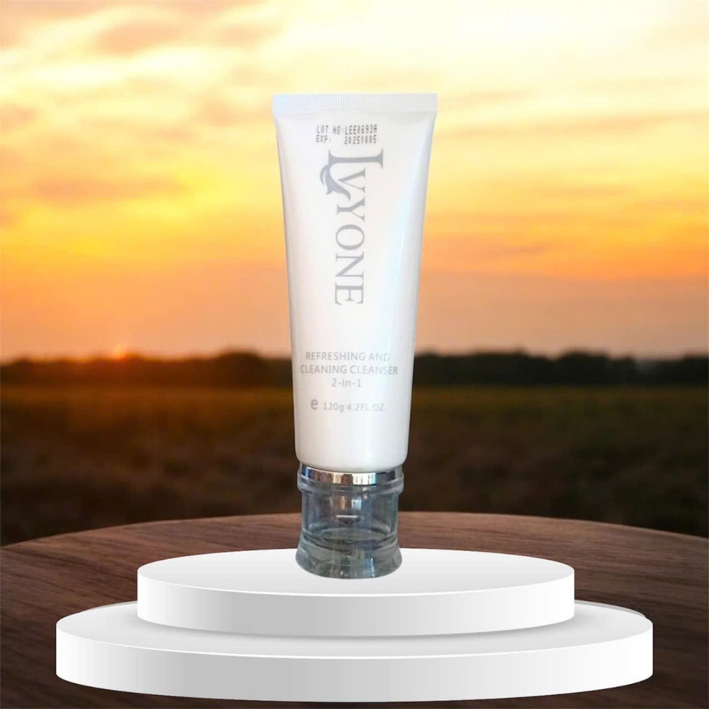 Sữa Rửa Mặt 2 in 1 LVYONE 120g