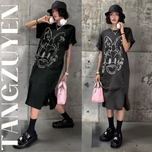 Đầm Váy thun cotton dáng suông dài form rộng xẻ tà tay hến không cổ Vịt Donald đen xám bầu cộc tay bigsize basic T1223G