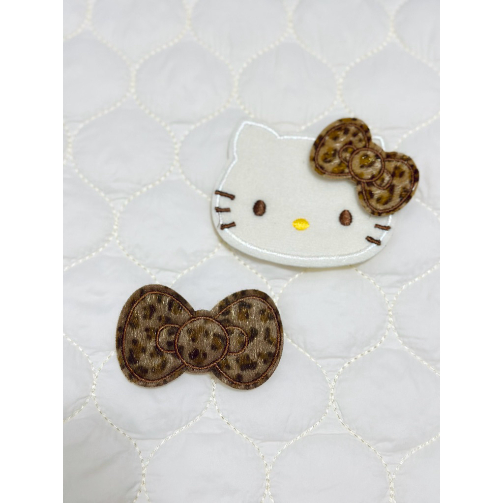 MIẾNG DÁN TÓC CÁC MẪU MỚI NHẤT HÌNH HELLO KITTY/ THỎ/ MÈO DỄ THƯƠNG - CÓ THỂ TÁCH RỜI NƠ RIÊNGẤT