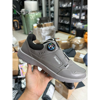 Giầy chơi golf có nút vặn tiện lợi bảo hành 3 tháng theo nhà sản xuất