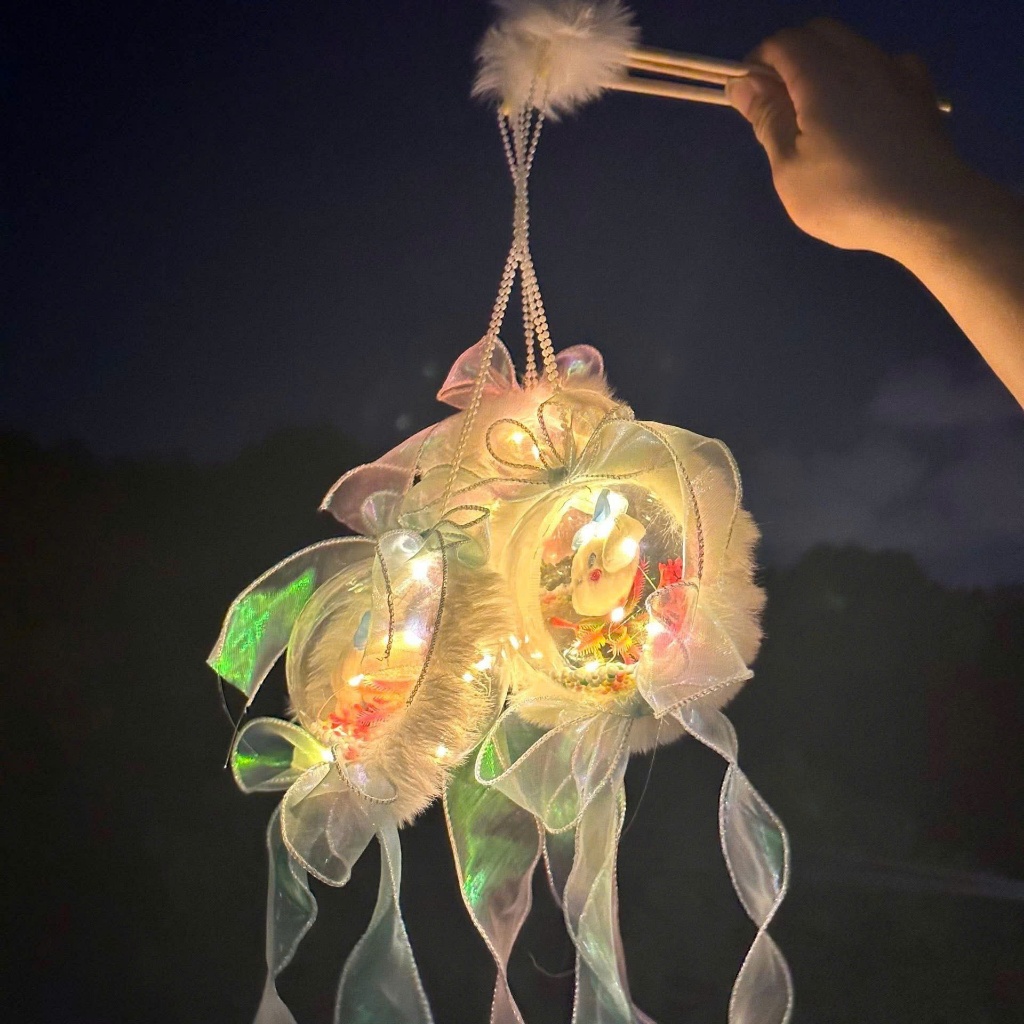 Lồng Đèn Trung Thu Cho Bé Đèn Lồng Kuromi Dễ Thương Lồng Đèn Tròn Nơ Kèm Đèn Led-Đồ Chơi Cho Bé PUKAPI