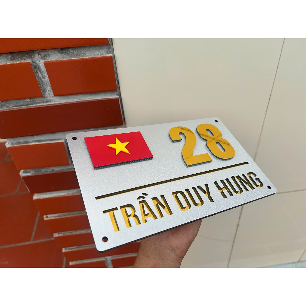 BIỂN SỐ NHÀ CỜ ĐỎ SAO VÀNG,Màu xước bạc  SỐ NỔI gương vàng