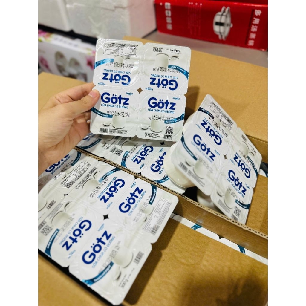 (siêu sales) 6 Lốc 24 Hộp Sữa chua GOTZ Mền Sánh Mịn Dành Cho Bé Yêu và gia đình ăn thêm gắn kết yêu thương