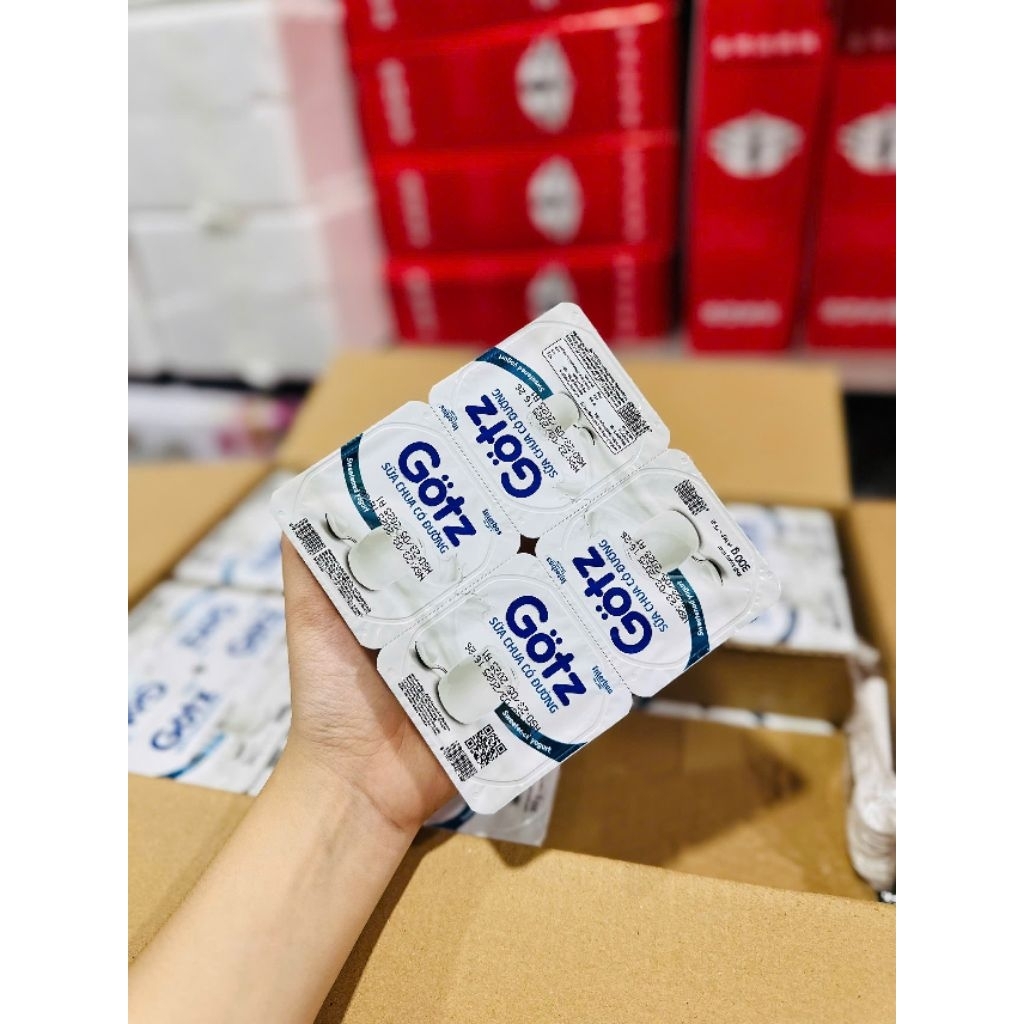 (siêu sales) 6 Lốc 24 Hộp Sữa chua GOTZ Mền Sánh Mịn Dành Cho Bé Yêu và gia đình ăn thêm gắn kết yêu thương