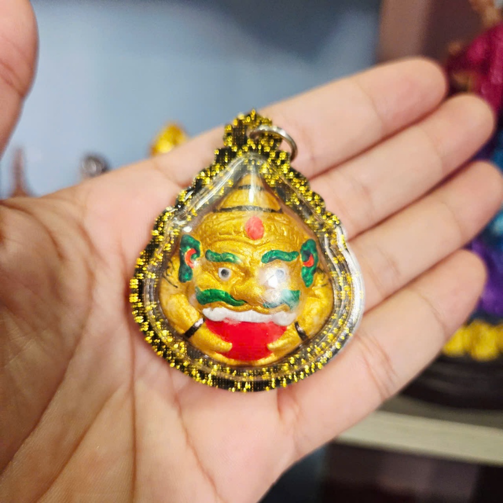 Mặt Dây Chuyền Rahu Khung Nhựa Cao Cấp – Kích Thước 5.5cm ✨