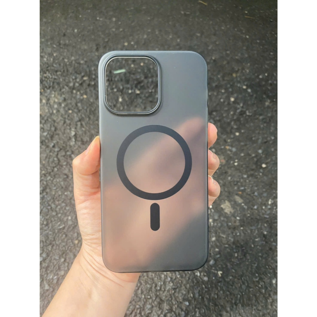 Ốp Likgus mỏng 0.5mm chống vân tay hỗ trợ sạc không dây cho IPhone 11 đến 16promax