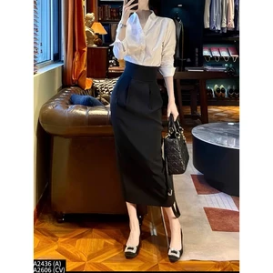 Set bộ công sở áo sơ mi phối chân váy midi dáng dài A2436