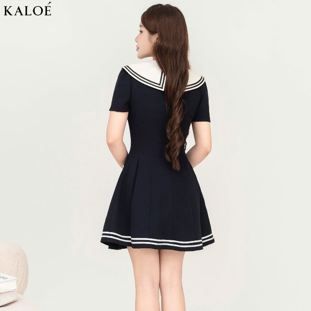 Váy Thiết Kế Cổ Thủy Thủ Viền Ruy Băng Đen Phối Nơ Xinh KALOE Trẻ Trung Thanh Lịch KL12 | BigBuy360 - bigbuy360.vn