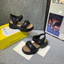 👠🕶️🎒👜…Sandal hai quai