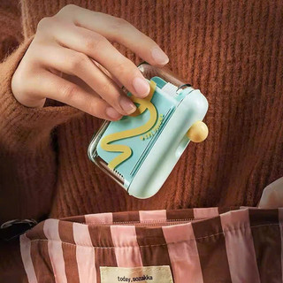 Hộp Tăm Chỉ Nha Khoa Tự Động Mini Cao Cấp – Nút Nhấn/Nút Gạt – Gọn Nhẹ, Sạch Sẽ, Tiện Lợi Mọi Nơi