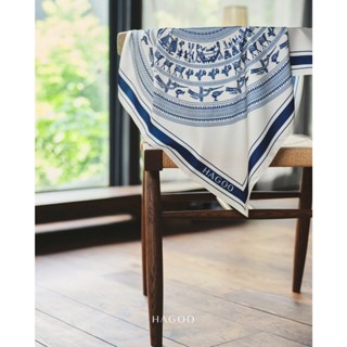 Khăn lụa Latin HAGOO thiết kế tinh xảo CHÀO MỪNG QUỐC KHÁNH 2/9