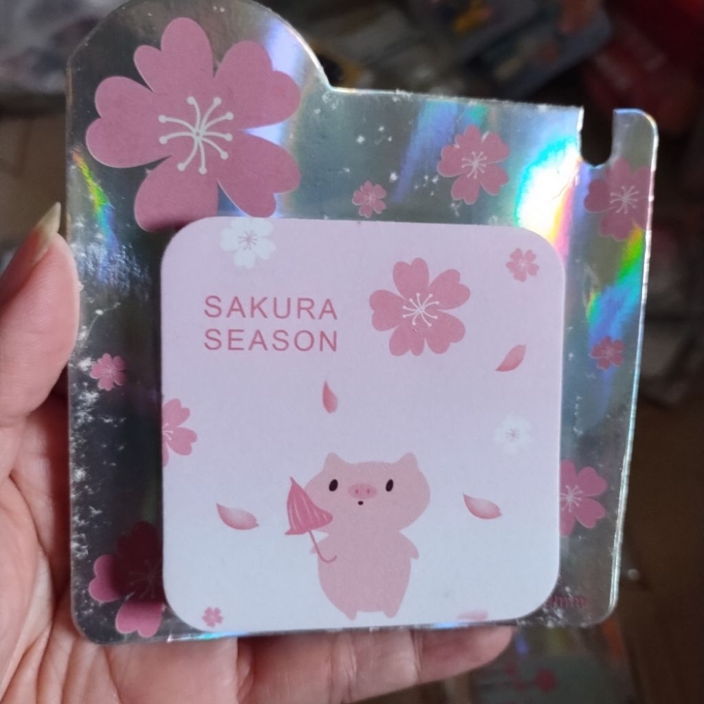 Combo 4 xấp giấy ghi chú kèm bút hình bé heo cute
