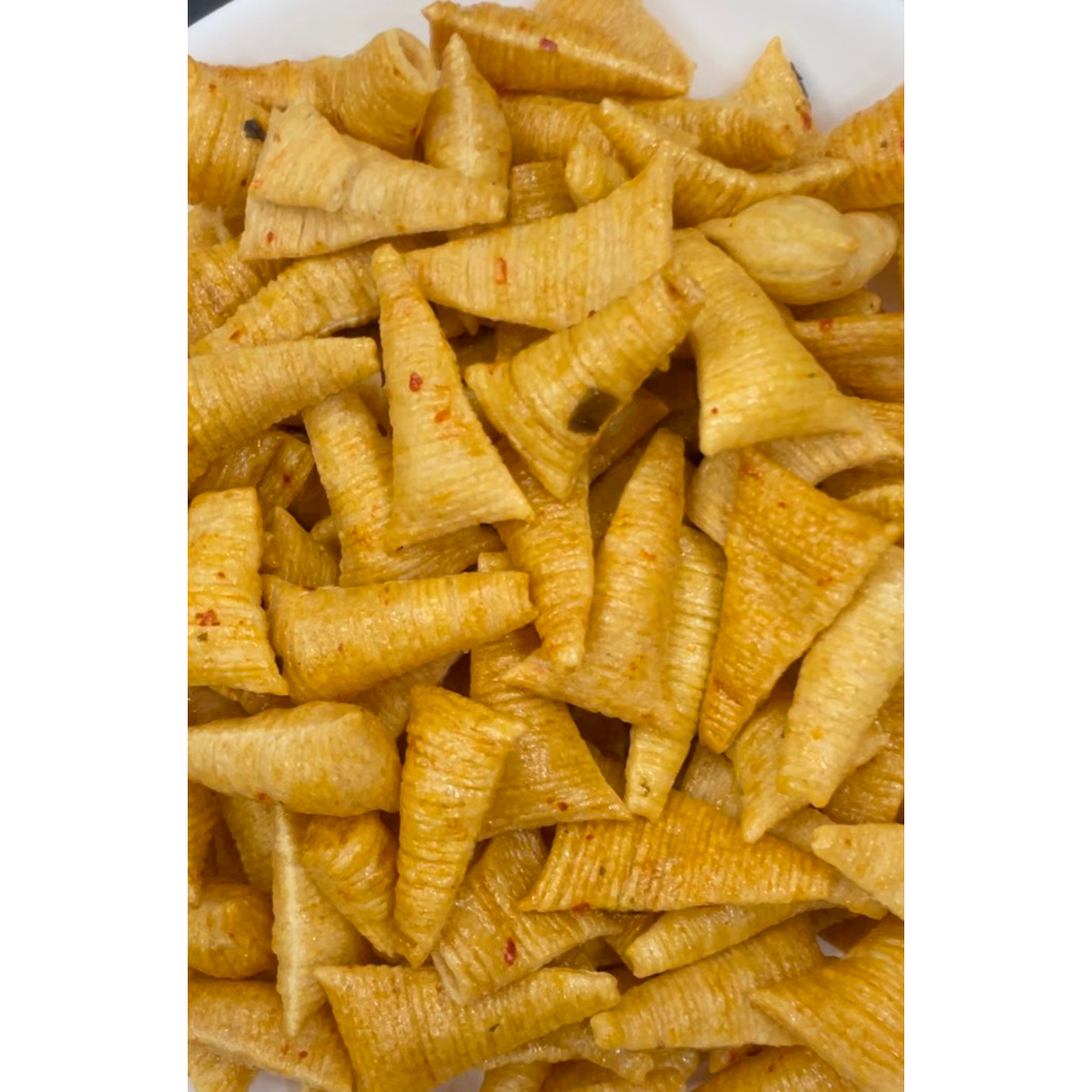 Bánh snack nón cay cay mặn mặn 250gr/ 500gr/ 1 ký | Shopee Việt Nam
