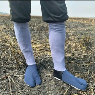 VỚ ĐI RUỘNG Xỏ Ngón nam nữ, size 36-  41 màu ngẫu nhiên, bảo vệ bàn chân khỏi miễn ốc, chống nắng an toàn