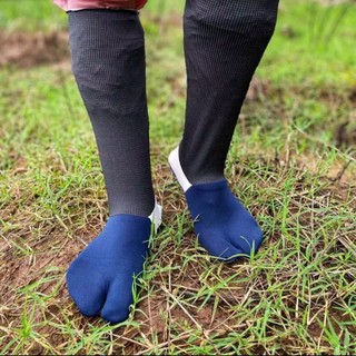 VỚ ĐI RUỘNG Xỏ Ngón nam nữ, size 36-  41 màu ngẫu nhiên, bảo vệ bàn chân khỏi miễn ốc, chống nắng an toàn