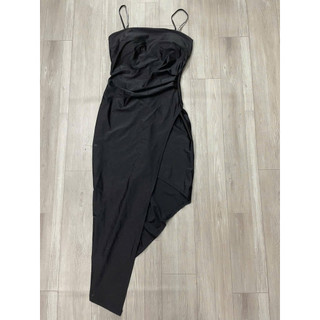 Đầm body dây(có đệm mút ) xuất dư