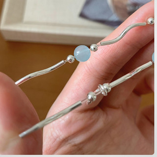 Vòng Tay Nữ Bạc Đá Mặt Trăng Charm Hoa, Lắc Tay Thiết Kế Uốn Lượn Thanh Mảnh Phá Cách PJN Dành Cho Nàng