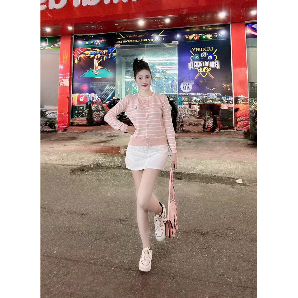 MỚI 2025 Áo len cardigan nữ dáng rộng thêu gấu sọc ngang dễ thương chất len dày mịn hot hit đủ màu