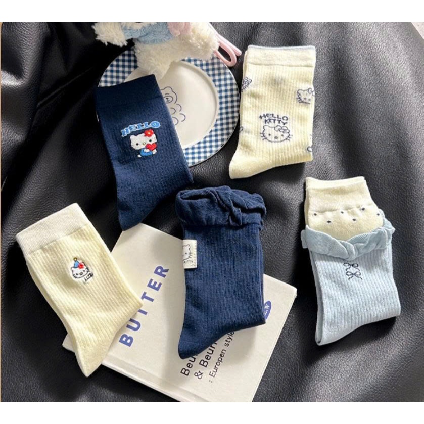 Vớ Tất nữ Mèo HELLO KITTY phong cách trẻ trung, năng động.