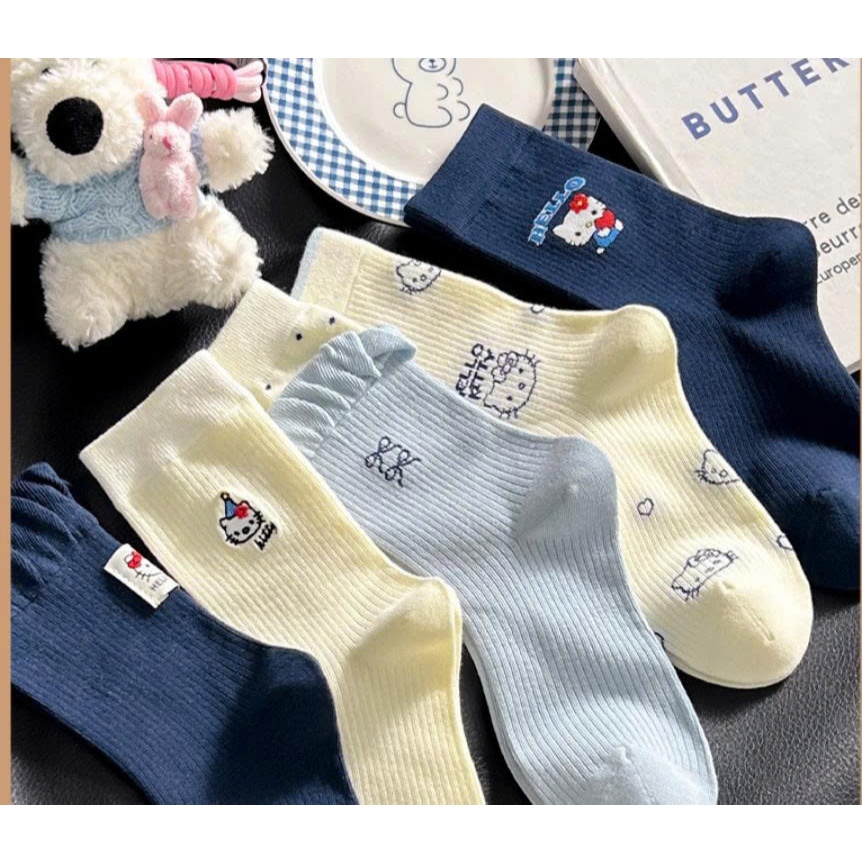 Vớ Tất nữ Mèo HELLO KITTY phong cách trẻ trung, năng động.