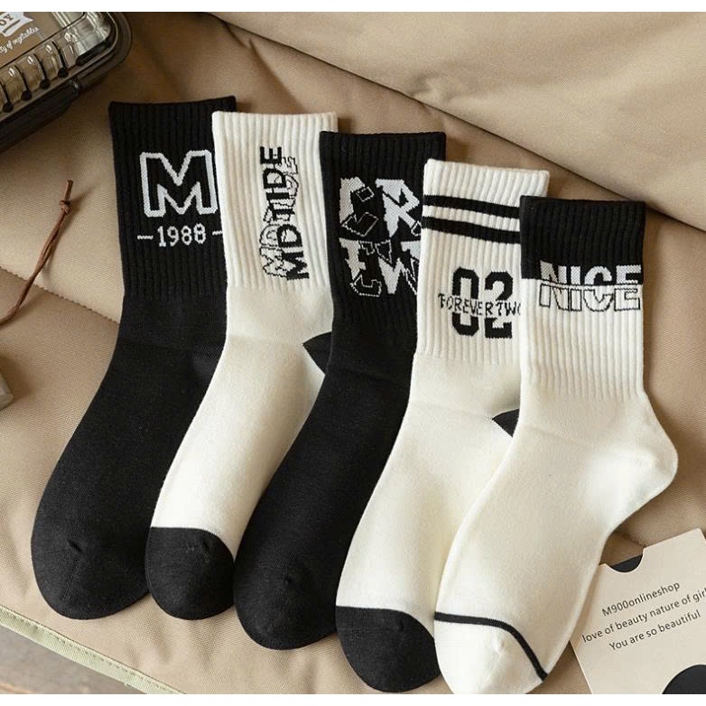 Vớ Tất Unisex chữ NICE 02 cổ cao phong cách thể thao, năng động.