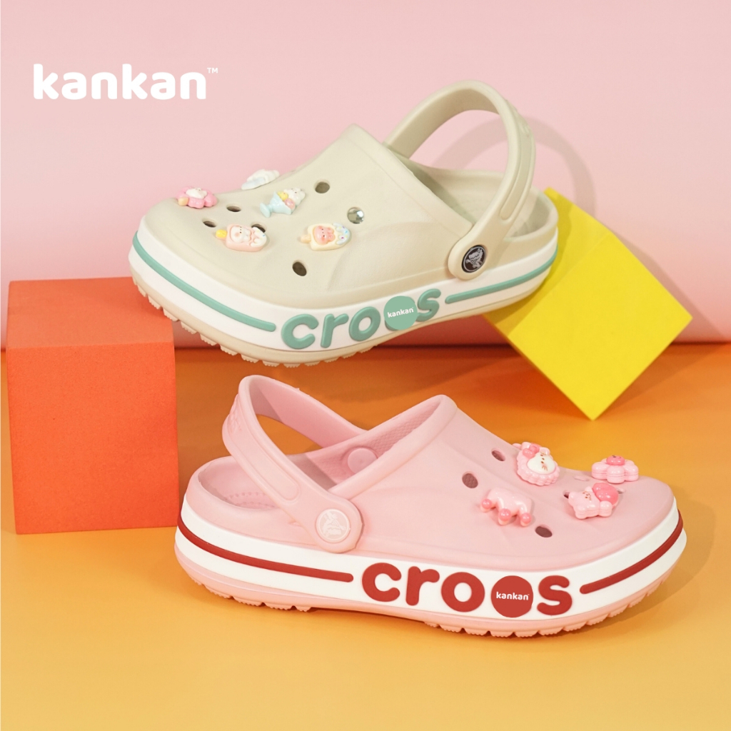 Dép Sục Nữ Cross KanKanStore Đế Thấp Bệt Đính Kèm Sticker Đáng Yêu KA48
