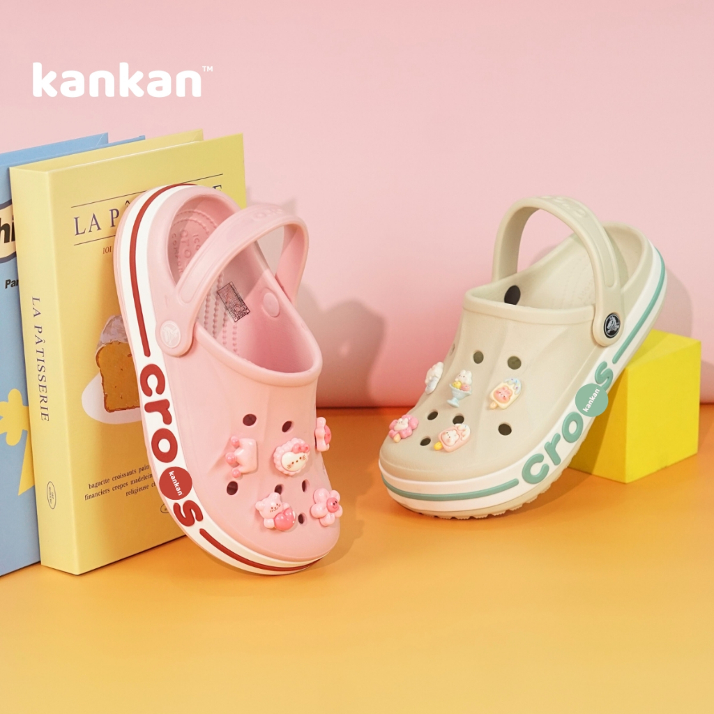 Dép Sục Nữ Cross KanKanStore Đế Thấp Bệt Đính Kèm Sticker Đáng Yêu KA48