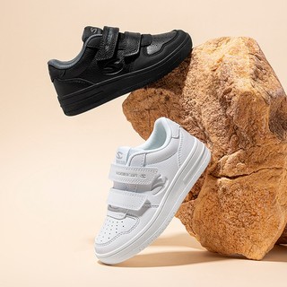 Giày sneaker đen HOBIBEAR EK2069 Black chính hãng có quai dán tiện lợi và đế TPR chống trượt