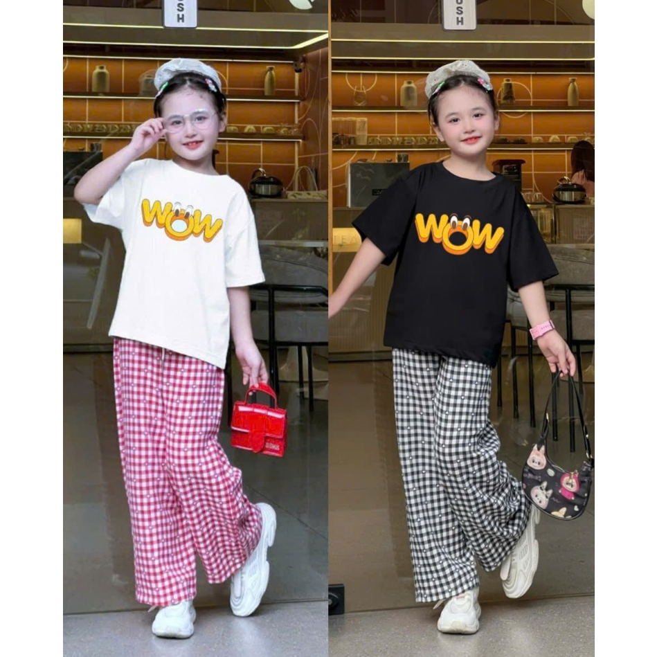 4-15 tuổi.Bộ quần xuông áo cộc tay cho bé gái in chữ WOW chất vải dầy dặn.M41