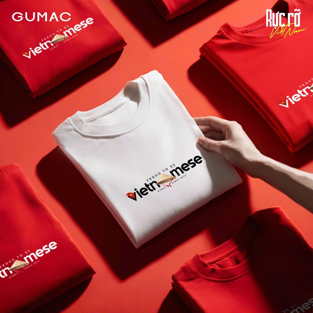 [QUÀ TẶNG] Áo thun PROUD TO BE - vietnam GUMACese form suông cơ bản tay ngắn  DPF09014