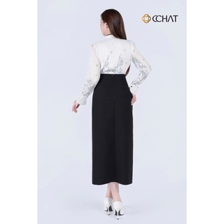 Chân Váy 𝐂𝐂𝐇𝐀𝐓 Dáng Suông Xẻ 4 Khuy Chất Liệu Tuytsi Cao Cấp Hiện Đại 24CDS2013ST