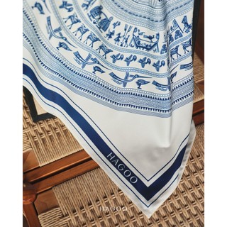 Khăn lụa Latin HAGOO thiết kế tinh xảo CHÀO MỪNG QUỐC KHÁNH 2/9