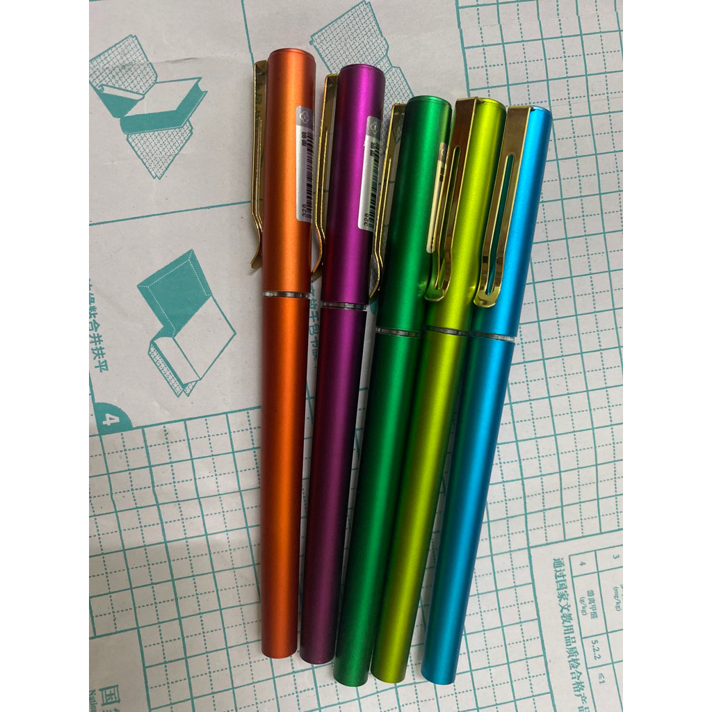 bút mực 328 phù hợp  cho học sinh từ lớp 1 đến lớp 5