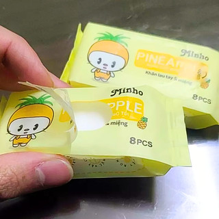 Khăn Giấy Ướt Mini Minho Bỏ Túi Đi Chơi Du Lịch Tiện Lợi