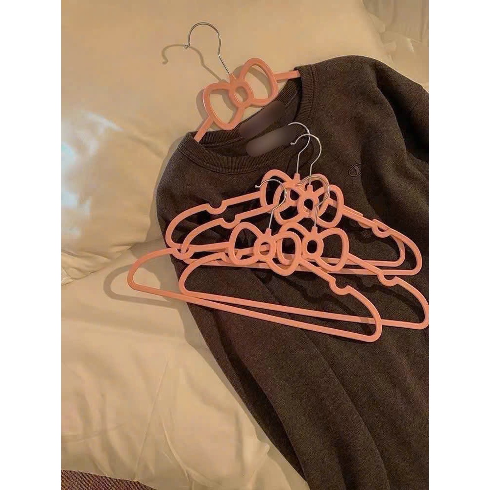 SET 10 MÓC TREO QUẦN ÁO TIM HỒNG SIÊU XINH CHO GIA ĐÌNH