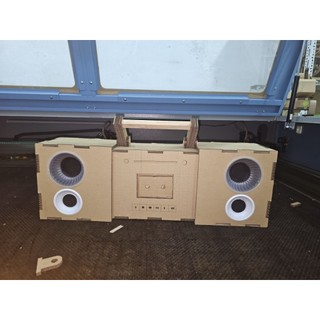 Mô hình đài radio lắp ghép bằng bìa carton ngang 60cm