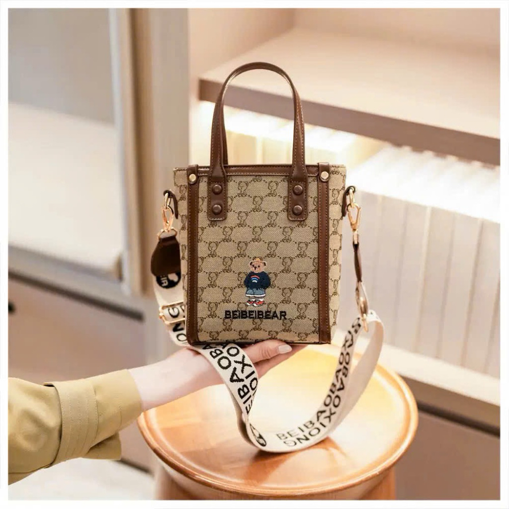 Túi Đeo Chéo BeiBaoBao Gấu Size 20 Nam Nữ Chính Hãng 8612