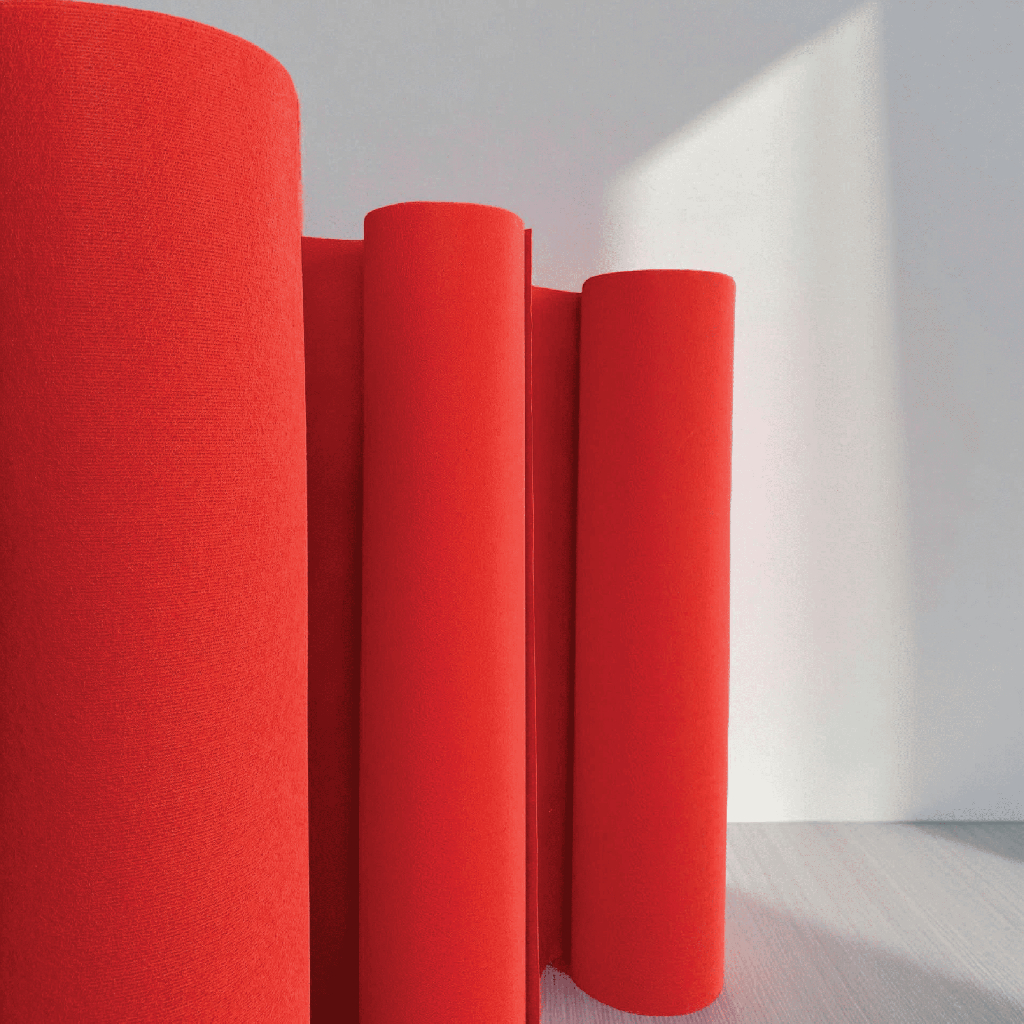 Thảm Nỉ Vân Trơn Màu Đỏ Dày 1mm Trang Trí Sự Kiện, Tiệc Cưới, Sân Khấu, Hội Trường, Triển Lãm ...