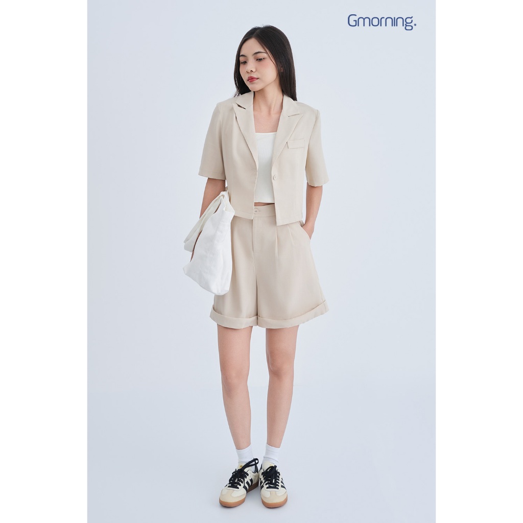 Set Lẻ Áo Blazer Nữ GUMAC Dáng Lửng Trẻ Trung YOWE07070 - Quần Short Cơ Bản Lai Lật Năng Động YSHE07071
