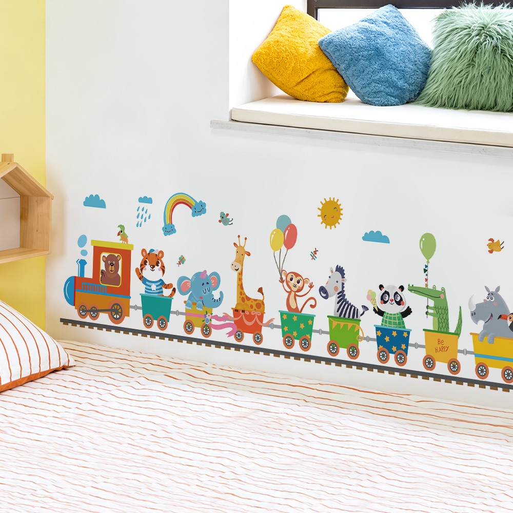 Decal Dán Tường Hình Đoàn Tàu Động Vật Dễ Thương Có Keo Sẵn 131x30cm - Trang Trí Phòng Bé