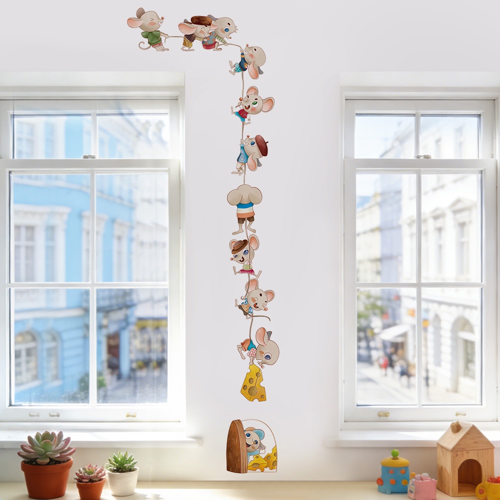 Decal Dán Tường Hoạt Hình Chuột Và Phô Mai Có Keo Sẵn 50x157cm - Trang Trí Nhà Cửa Dễ Thương