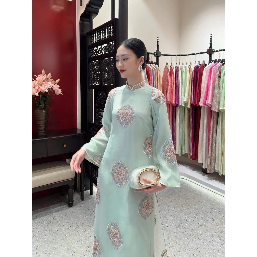 Áo Dài Tơ  4 Tà Họa Tiết Tròn Cổ Kính  Màu Tôn Da Chụp Ảnh Kỷ Yếu Du Xuân Siêu Xinh Dáng Rộng Che Bụng T1474G